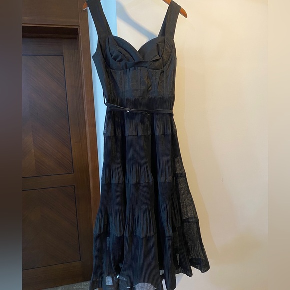 Zimmermann Dresses & Skirts - Zimmermann Black Tiered Midi Dress with Sweetheart Bodice